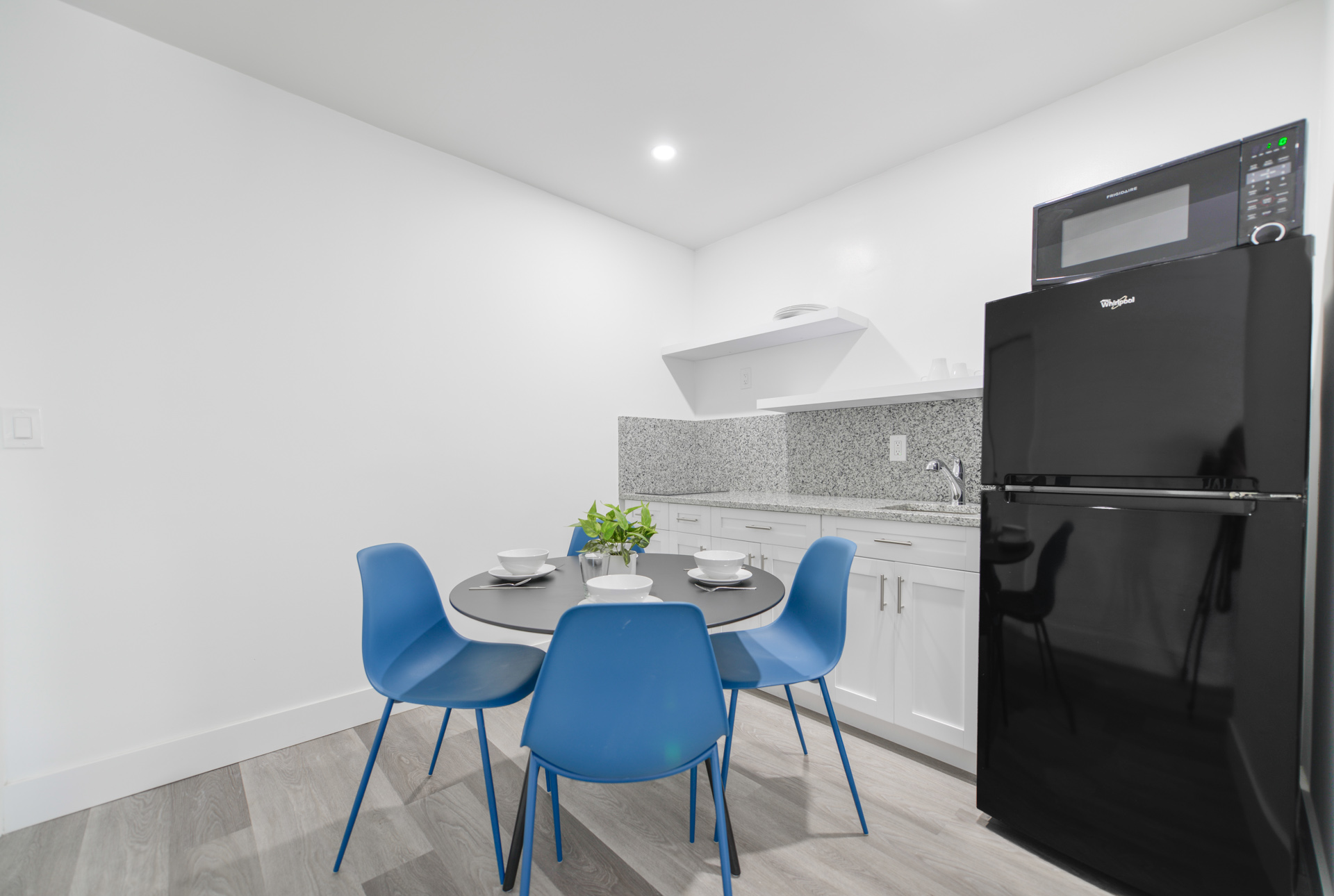 RE The Mariner Hotel, apt